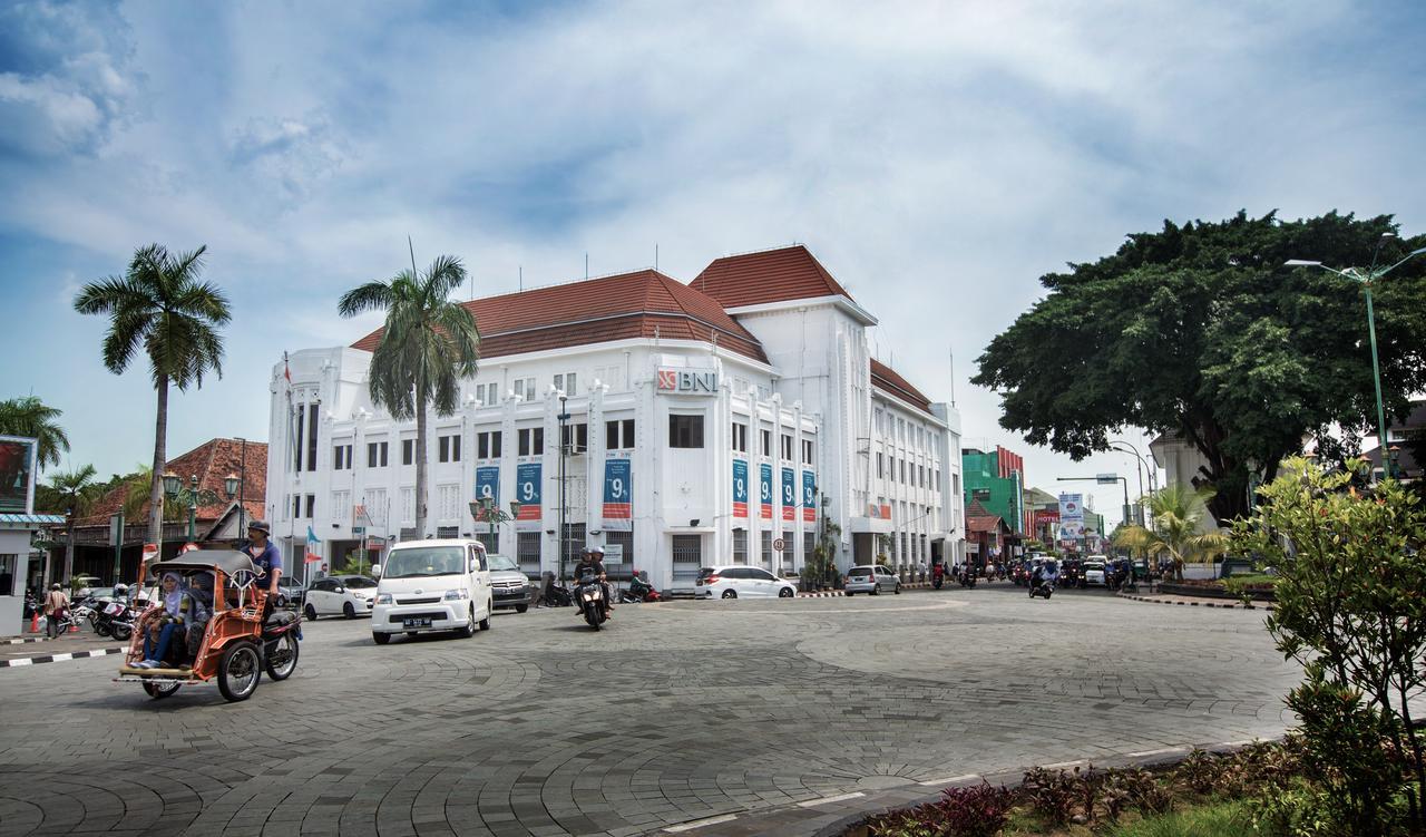 Amaris Hotel Malioboro - Jogja Джокьякарта Экстерьер фото